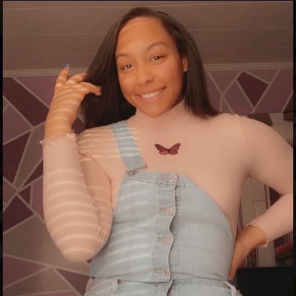 Meet your Posher, Eboni - Picture 5 of 5